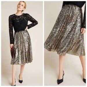Elegant Sequin Skirt - gold